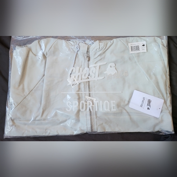 Ghost Lifestyle X Sportiqe Windbreaker - Picture 6 of 10